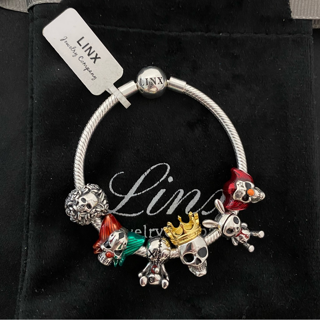 Linx Snake Chain Bracelet With Skull Scary Clown And Voodoo Doll Themed Charms 169$